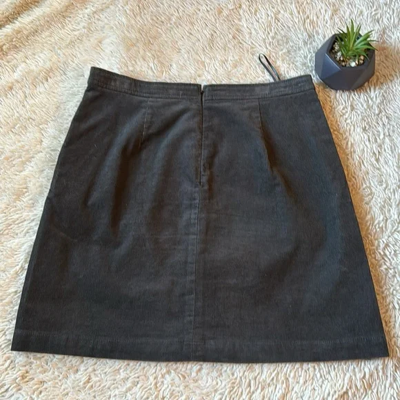 J Crew Women’s Corduroy Mini Skirt A-Line Button Front Accent Gray Size 6 - Picture 3 of 12